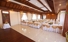 Bhuwana Ubud Hotel And Farm